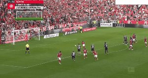 1741445611882050044.gif bay boc 03.gif